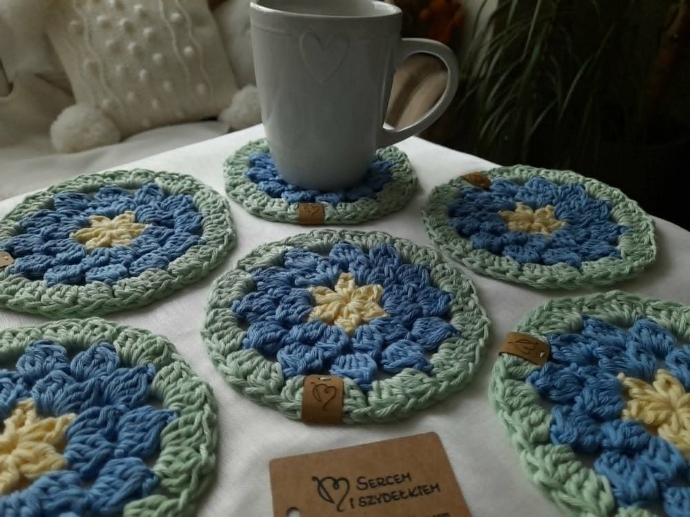 25 doilycoasters fp forgetmenot